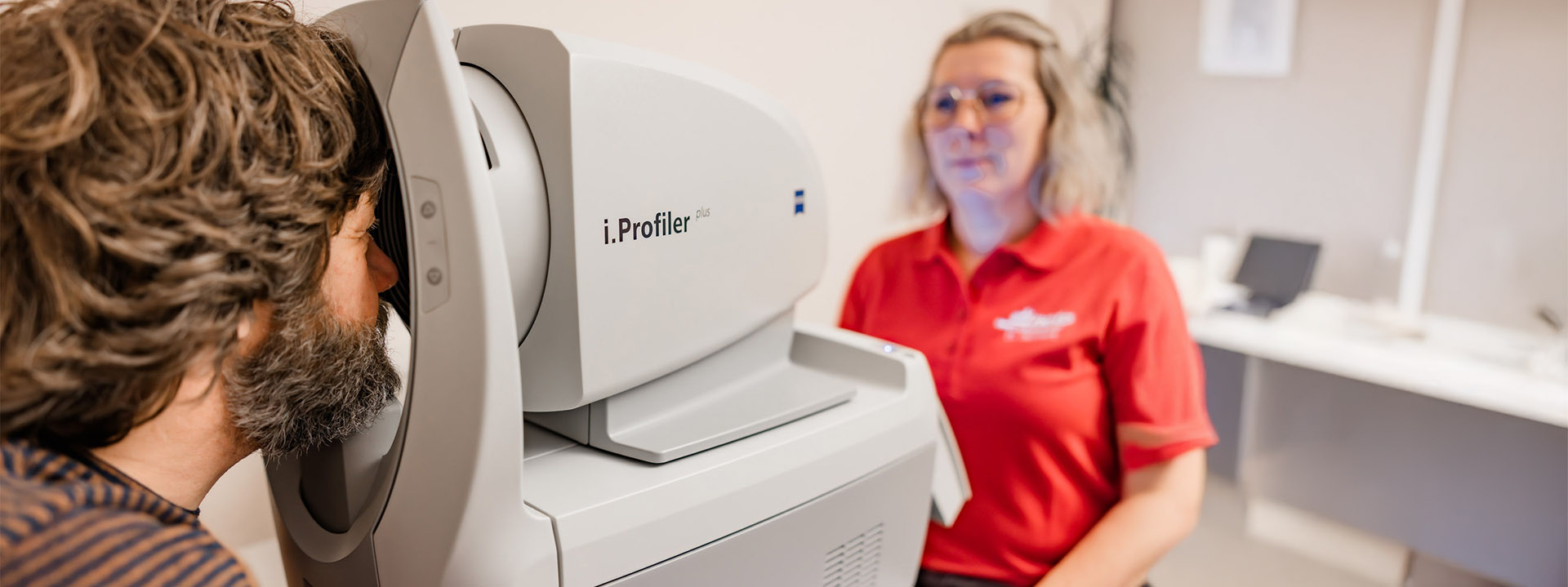 Professionelle Sehstärkenmessung bei Di Noto Augenoptik